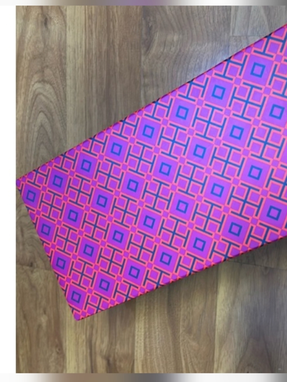 Tory Burch Pink and Purple Logo Box - Picture 3 of 5
